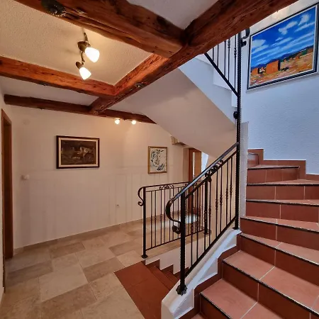 Boutique Veneranda Holiday home Bubani
