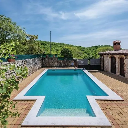 Holiday home Boutique Veneranda Bubani